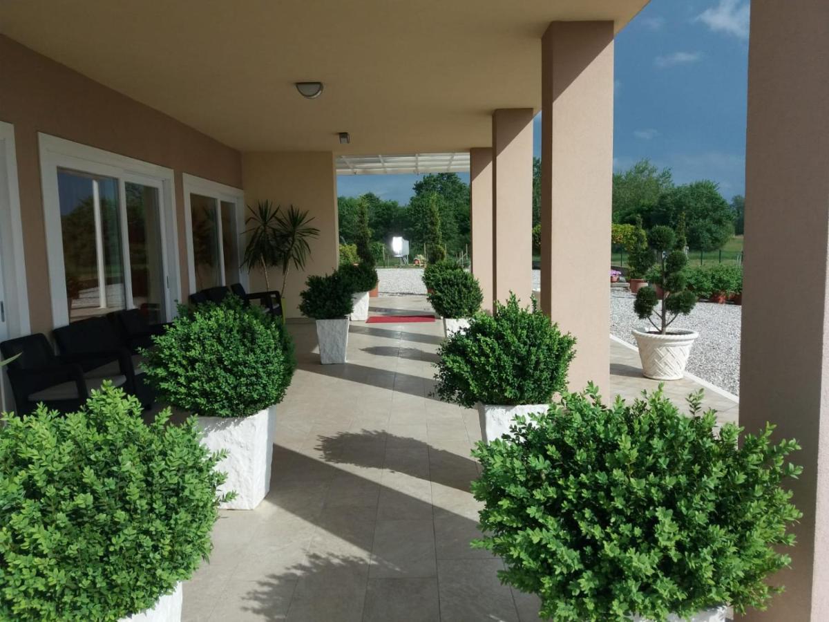 Al Cavaliere Villa Порденоне Екстериор снимка