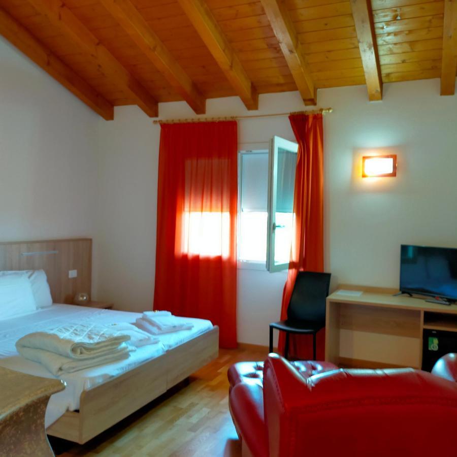 Al Cavaliere Villa Порденоне Екстериор снимка